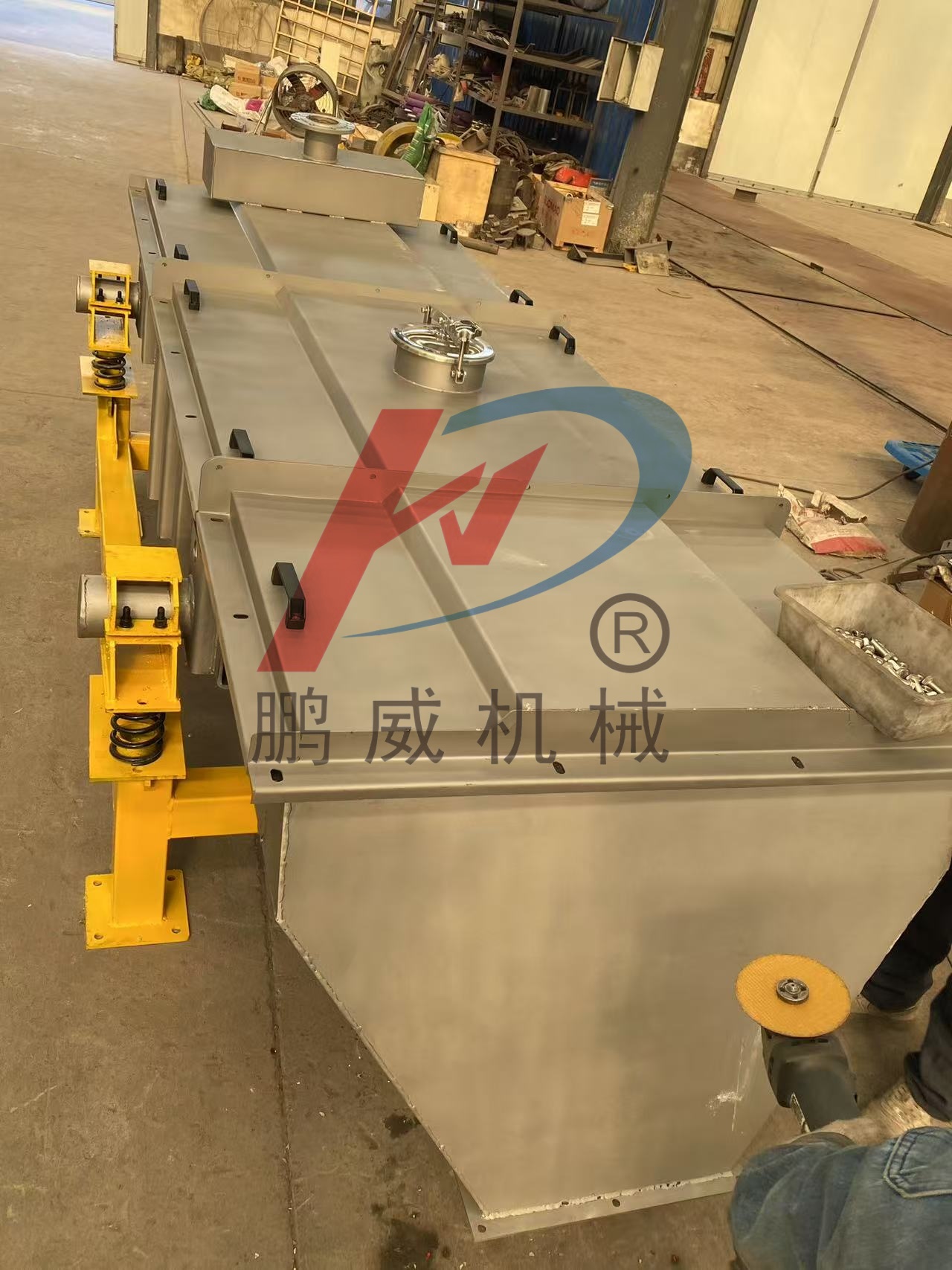 不锈钢直线筛在医药行业的应用